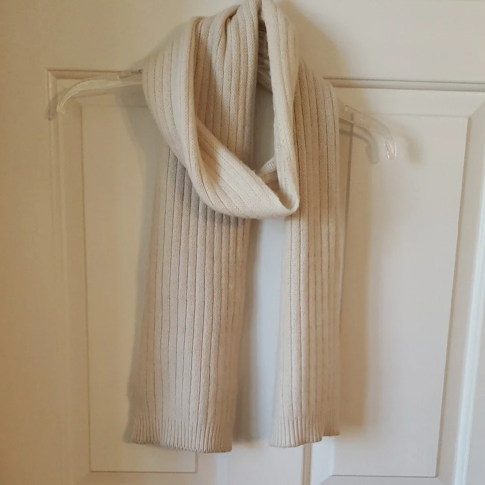 Cream Two-sided Weave  Knit Scarf - Waffle & Ribbed